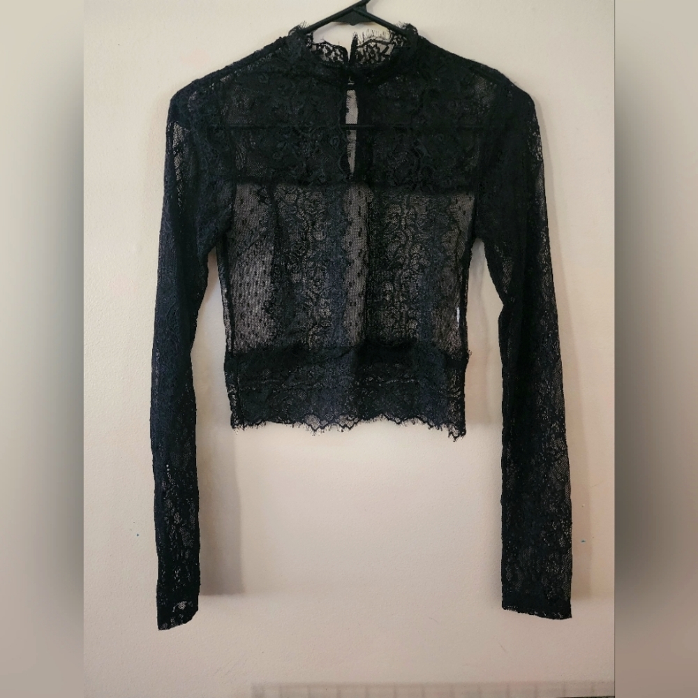 Lace crop top